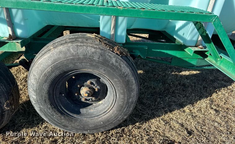 image for item NN9516 Nurse tank trailer