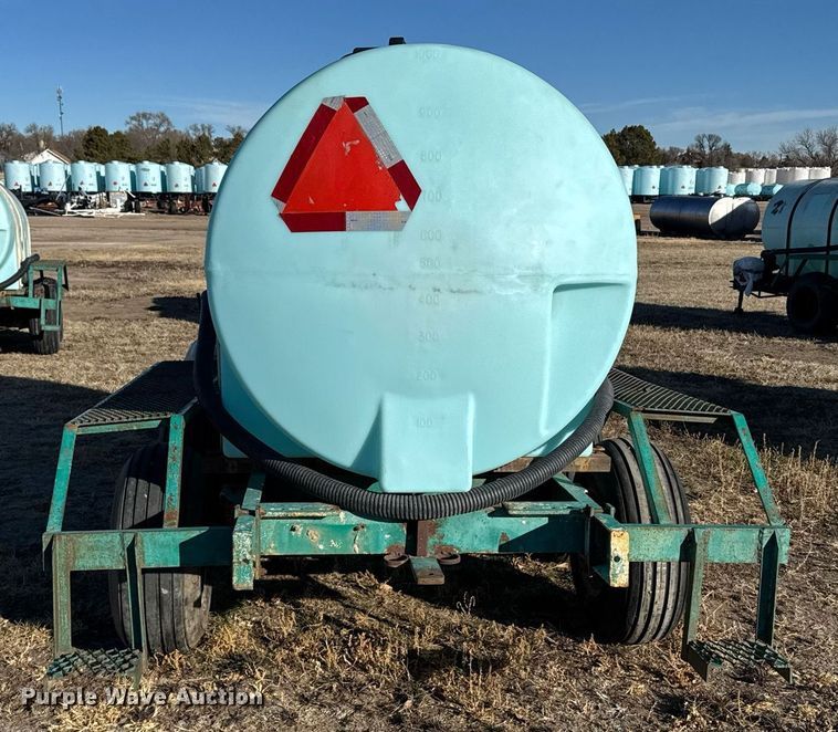 image for item NN9517 Nurse tank trailer