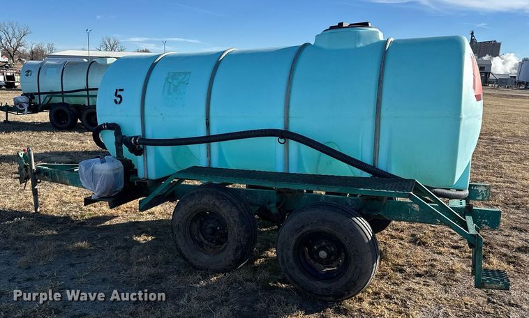 image for item NN9517 Nurse tank trailer