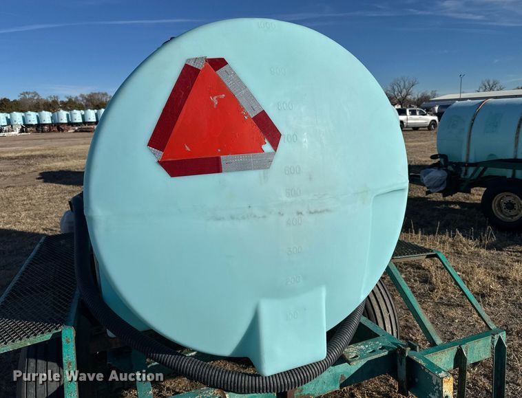 image for item NN9517 Nurse tank trailer