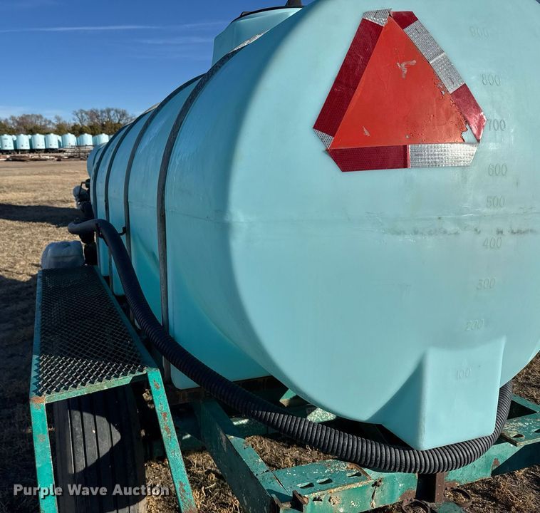 image for item NN9517 Nurse tank trailer