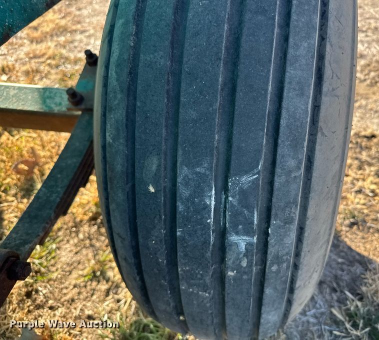 image for item NN9517 Nurse tank trailer