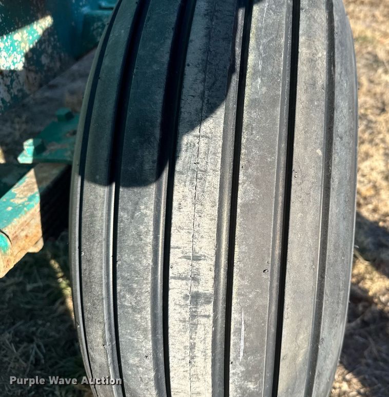 image for item NN9517 Nurse tank trailer