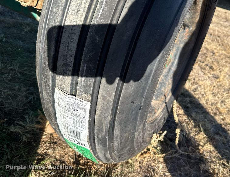 image for item NN9517 Nurse tank trailer