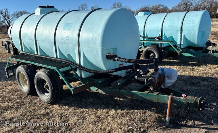 image for item NN9518 Nurse tank trailer