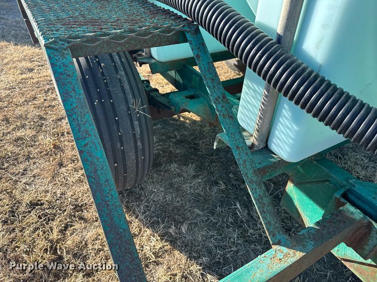 image for item NN9518 Nurse tank trailer