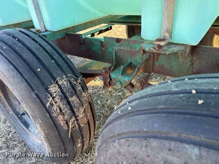 image for item NN9518 Nurse tank trailer