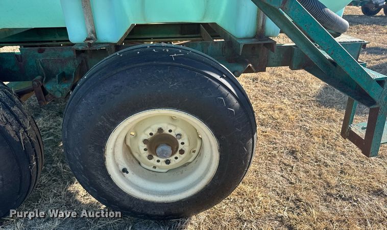 image for item NN9518 Nurse tank trailer