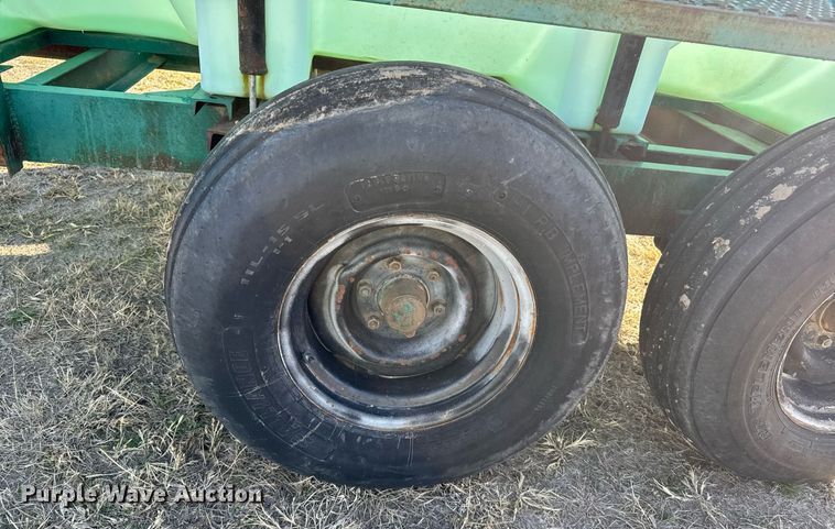 image for item NN9519 Nurse tank trailer