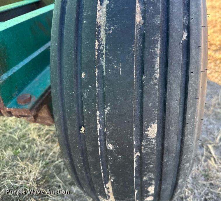 image for item NN9519 Nurse tank trailer