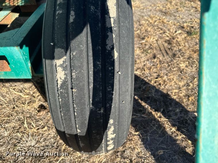 image for item NN9519 Nurse tank trailer