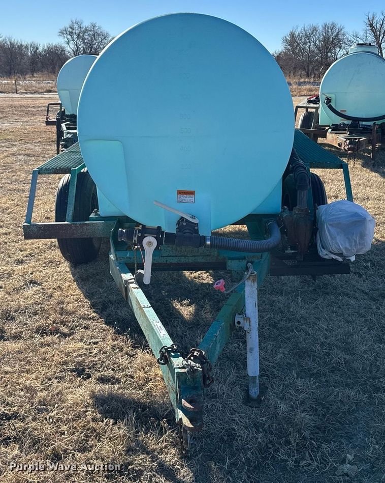 image for item NN9520 Nurse tank trailer