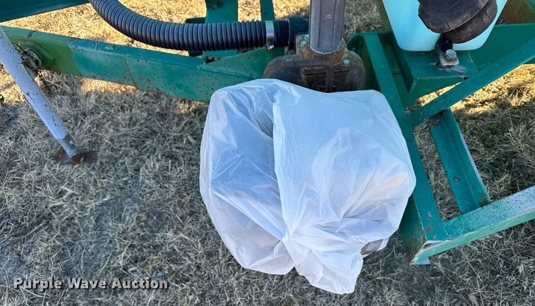 image for item NN9520 Nurse tank trailer