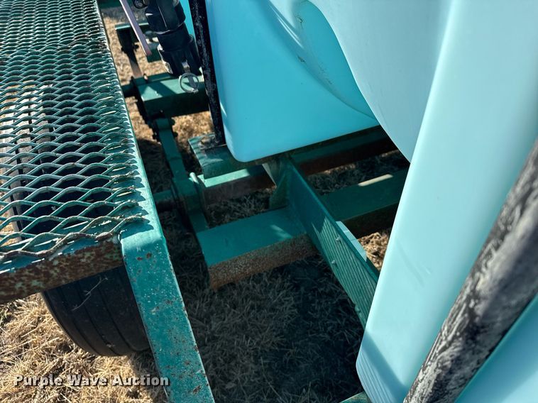 image for item NN9520 Nurse tank trailer