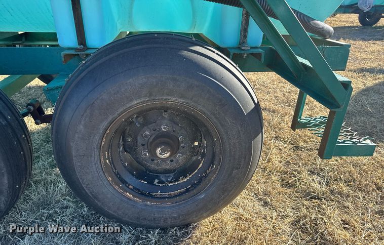 image for item NN9520 Nurse tank trailer