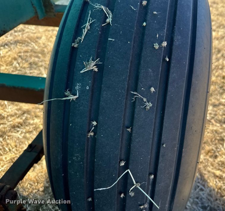 image for item NN9520 Nurse tank trailer