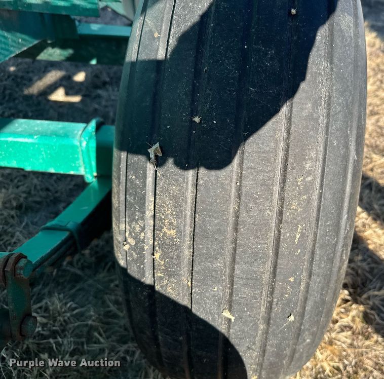 image for item NN9520 Nurse tank trailer