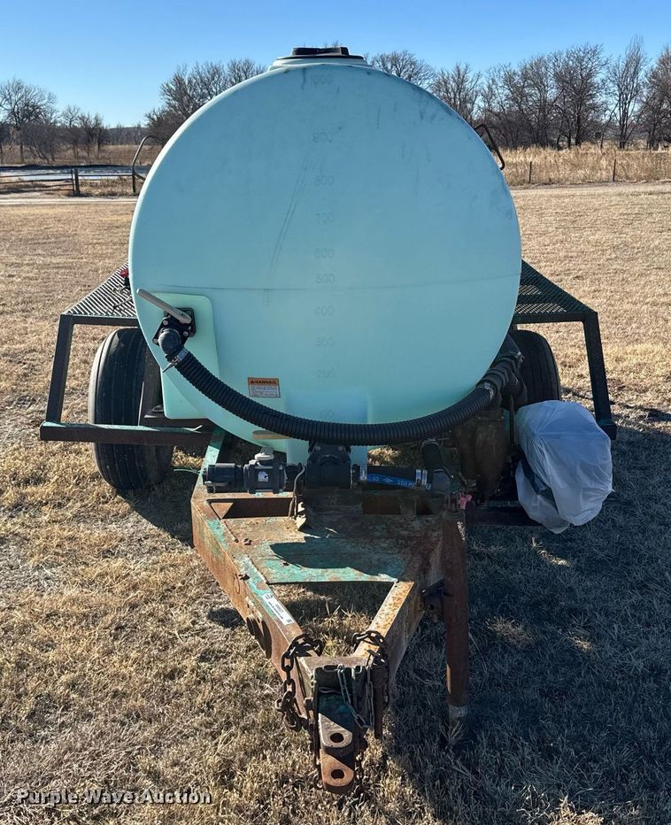 image for item NN9521 Nurse tank trailer