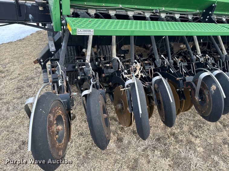 image for item NN9527 Crust Buster 4700AP grain drill