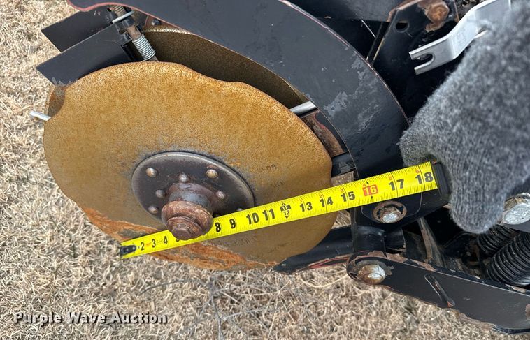 image for item NN9527 Crust Buster 4700AP grain drill