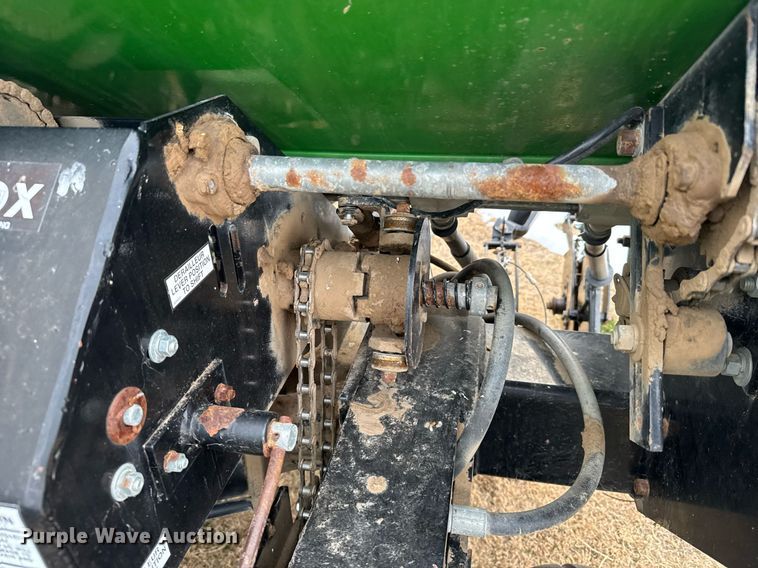 image for item NN9527 Crust Buster 4700AP grain drill