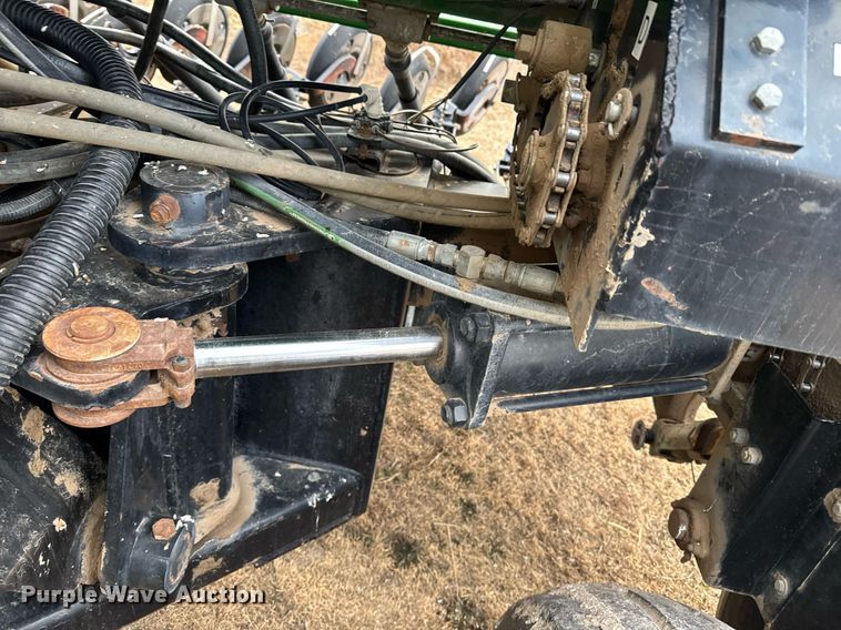 image for item NN9527 Crust Buster 4700AP grain drill