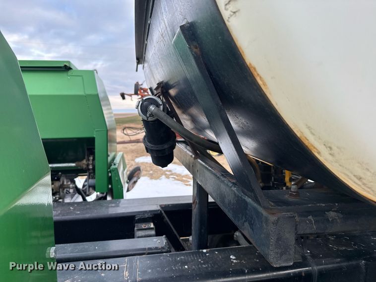 image for item NN9527 Crust Buster 4700AP grain drill