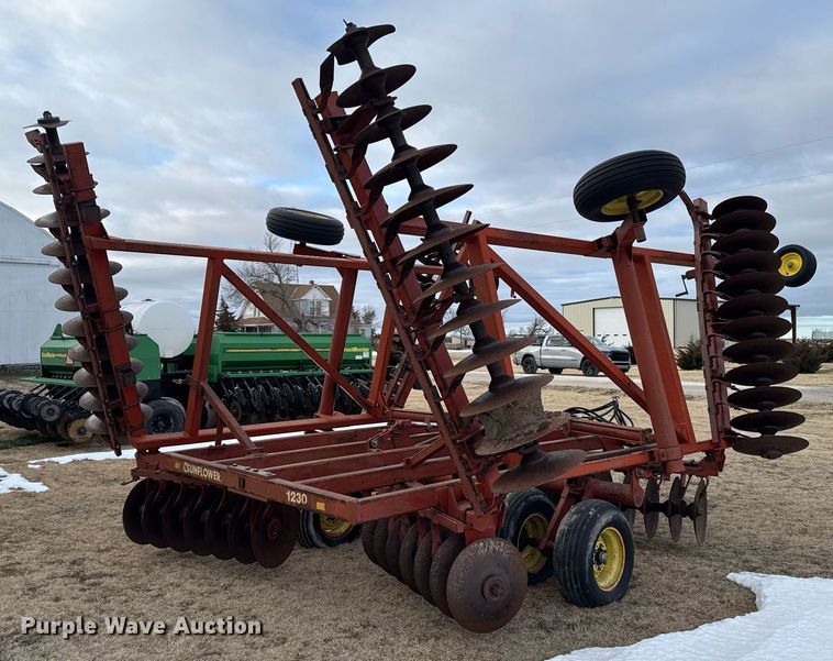 image for item NN9528 Sunflower 81TA-27 double off-set disk