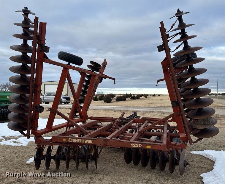 image for item NN9528 Sunflower 81TA-27 double off-set disk