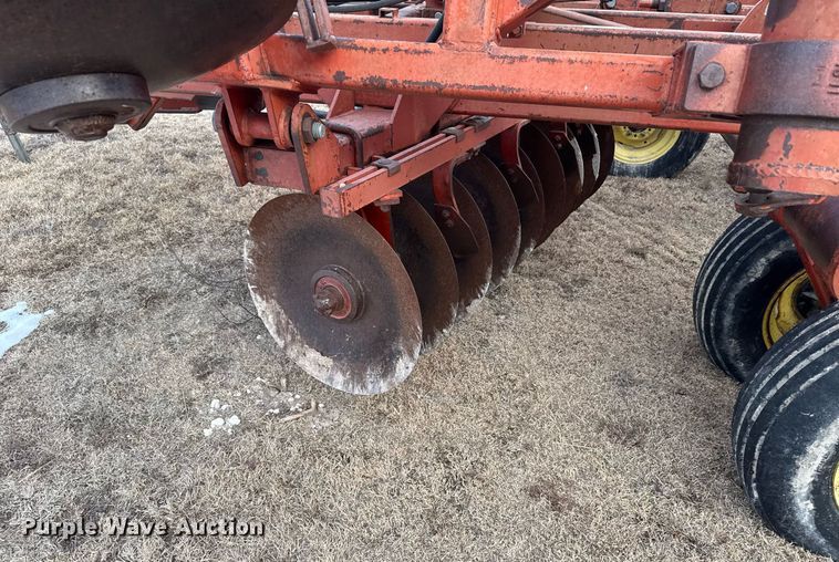 image for item NN9528 Sunflower 81TA-27 double off-set disk