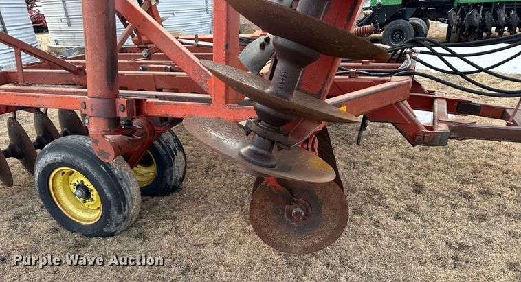 image for item NN9528 Sunflower 81TA-27 double off-set disk