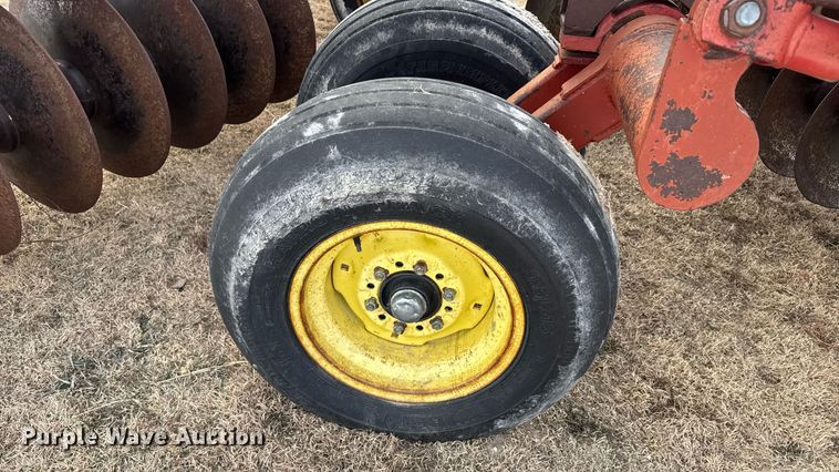 image for item NN9528 Sunflower 81TA-27 double off-set disk