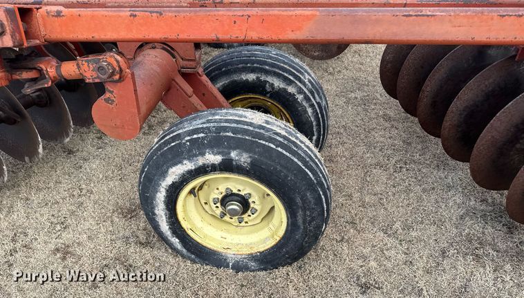 image for item NN9528 Sunflower 81TA-27 double off-set disk