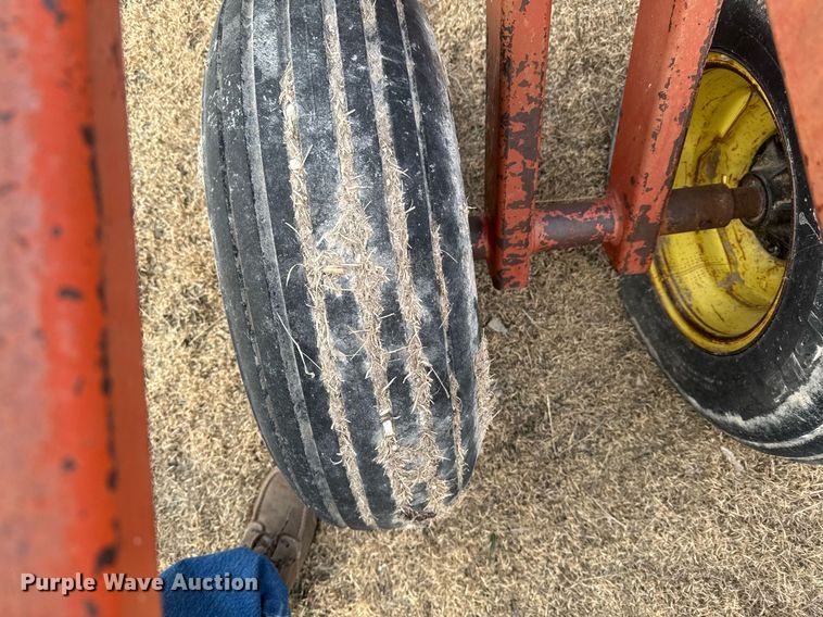 image for item NN9528 Sunflower 81TA-27 double off-set disk