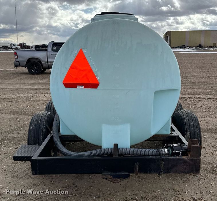 image for item NN9533 Nurse tank trailer