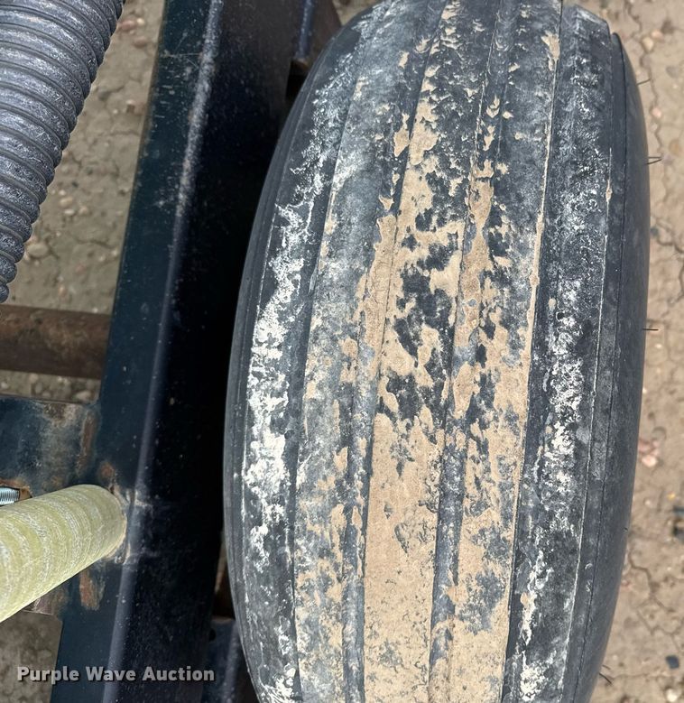 image for item NN9533 Nurse tank trailer