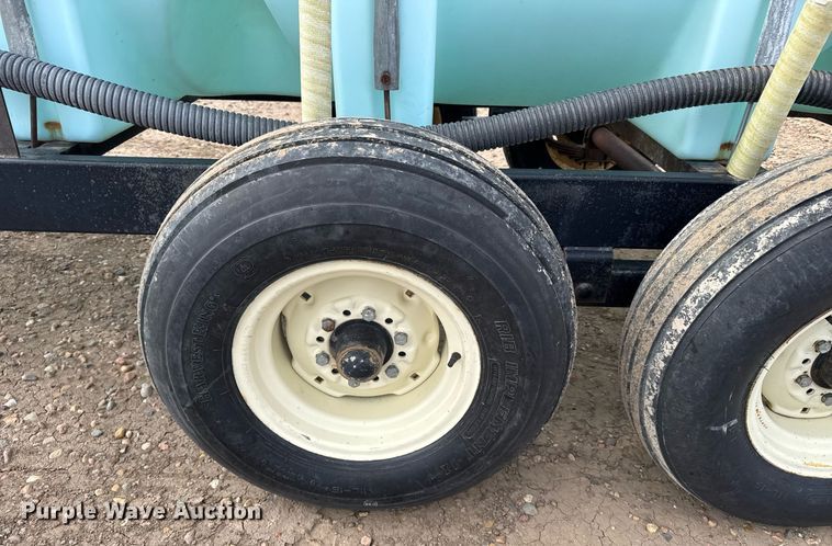 image for item NN9533 Nurse tank trailer