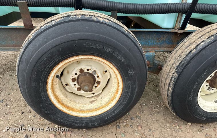 image for item NN9534 Nurse tank trailer