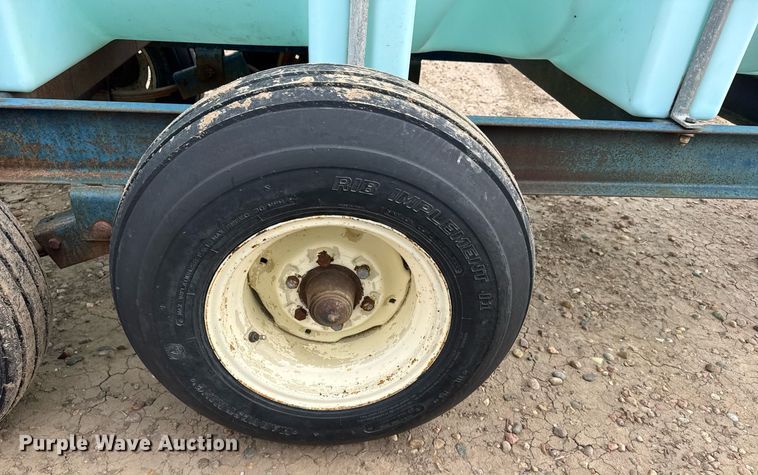 image for item NN9534 Nurse tank trailer