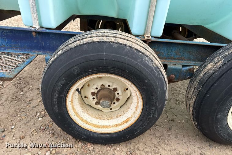 image for item NN9534 Nurse tank trailer