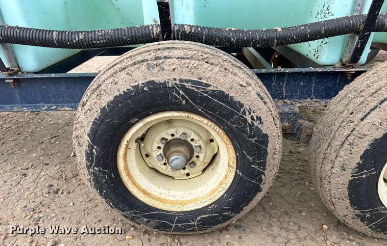 image for item NN9535 Nurse tank trailer