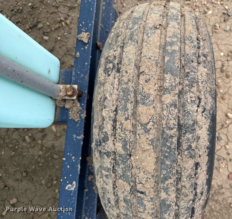 image for item NN9535 Nurse tank trailer