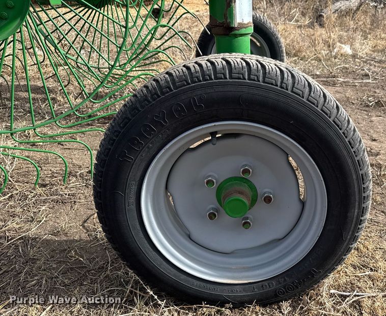 image for item NN9539 Frontier Equipment WRZ 114 hay rake