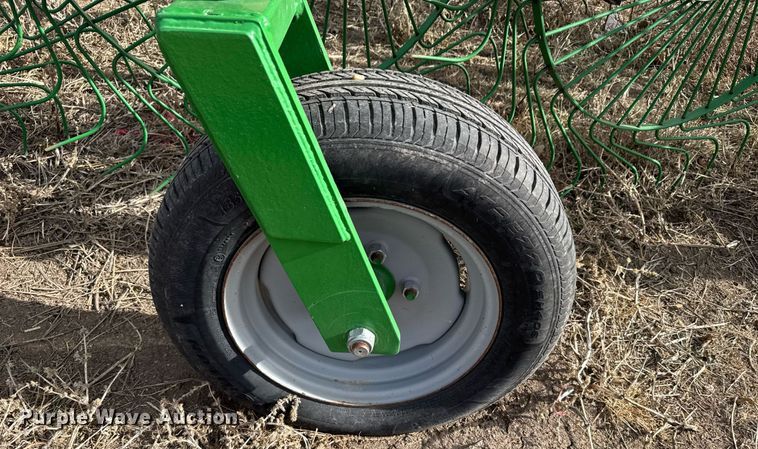 image for item NN9539 Frontier Equipment WRZ 114 hay rake