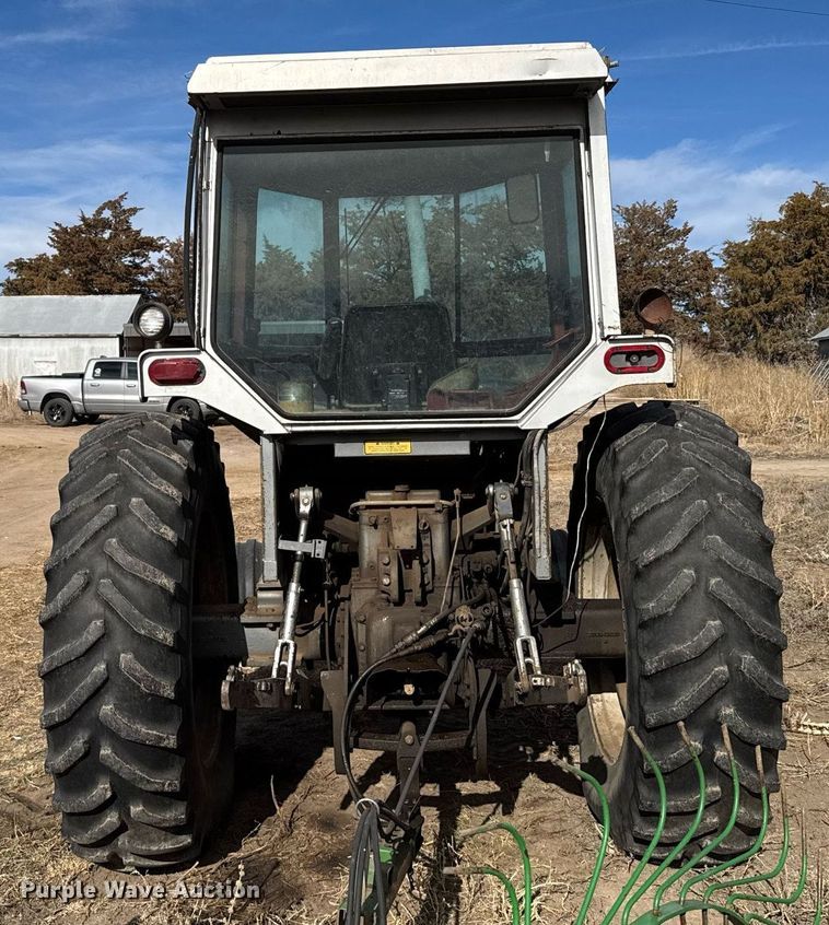 image for item NN9540 1978 White 2-105 Field Boss  tractor