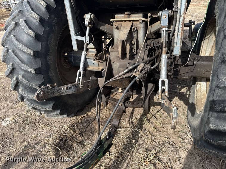 image for item NN9540 1978 White 2-105 Field Boss  tractor