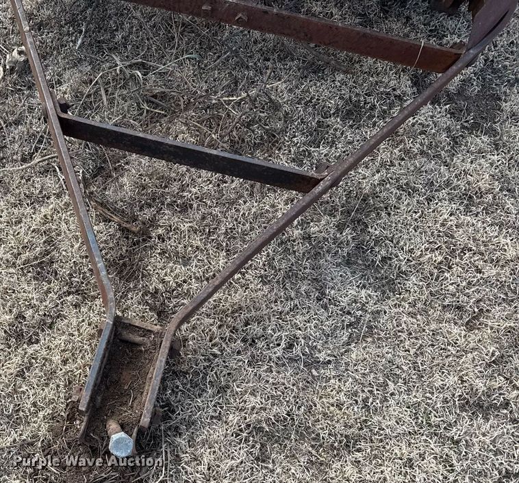 image for item NN9554 Manure spreader