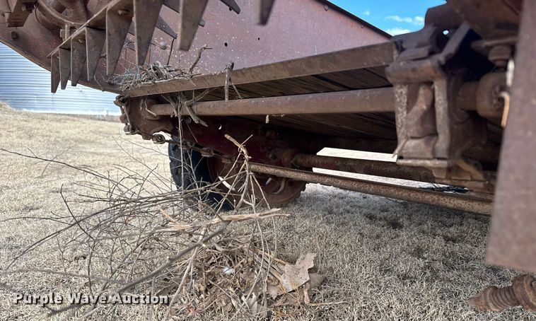 image for item NN9554 Manure spreader