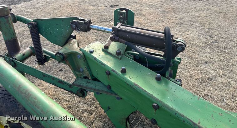 image for item NN9555 John Deere six bottom plow