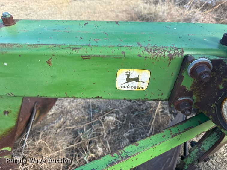 image for item NN9555 John Deere six bottom plow